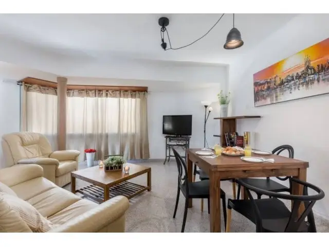 Alquiler Temporada Piso 85m2 2 Dormitorios Balcon Wifi