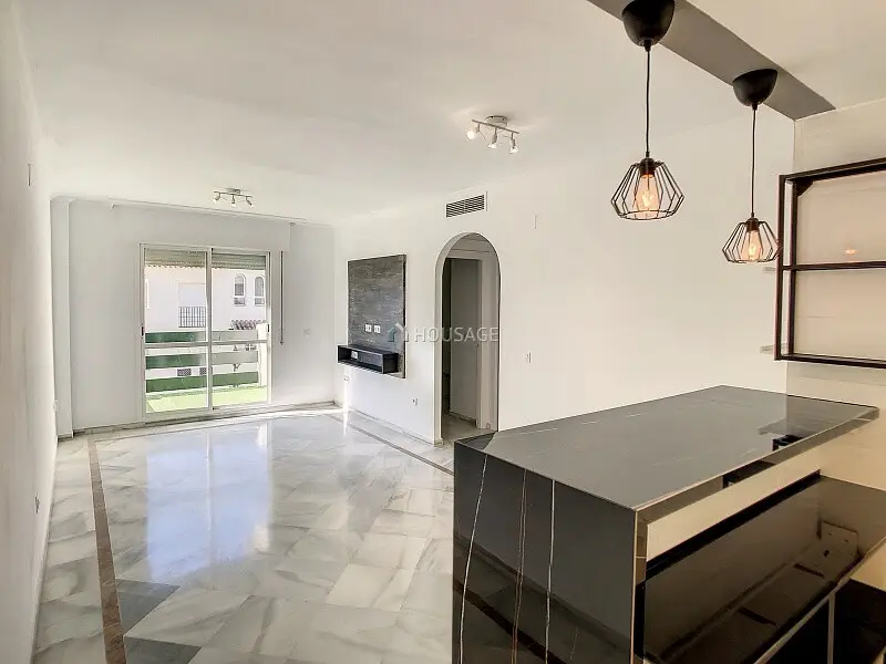 Apartamento en venta en Marbella Lorcrimar I