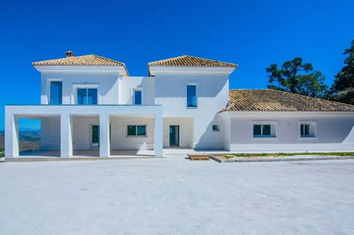 Villa de Lujo 4 Dormitorios en La Mairena Vistas Panoramicas