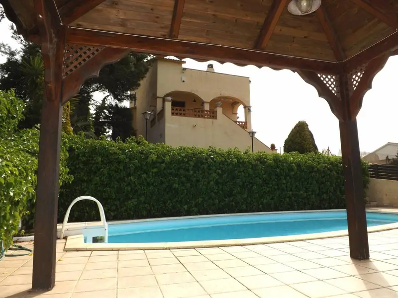 Chalet en venta en Segur de Calafell, Calafell, Tarragona