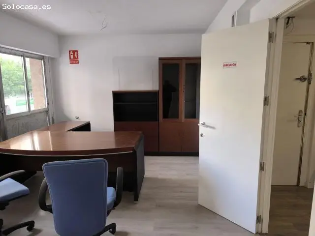 Entresuelo Comercial para Vivienda en Elche Centro
