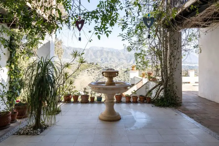 Villa 8 Dormitorios Venta Torrox Frigiliana