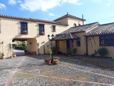 Increible Villa Independiente con Licencia de Hotel Rural