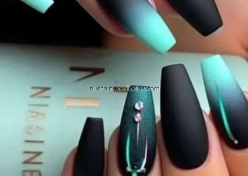 Traspaso Centro Estetica Peluqueria Uñas Alicante