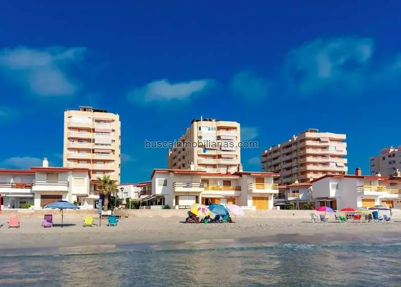 Dúplex en venta primera línea de playa La Manga del Mar Menor