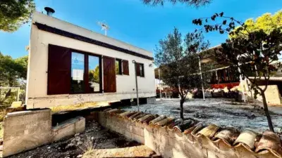 Casa rústica en venta en La Muela