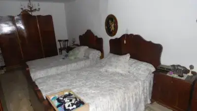 Casa en Venta Quintanaseca 3 Plantas 4 Habitaciones