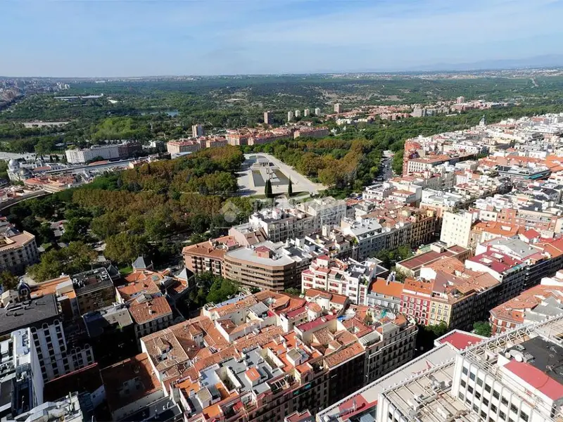 Box/plaza de garaje en venta en Chamberí