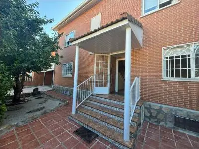 Chalet Pareado en Rejas San Blas Madrid