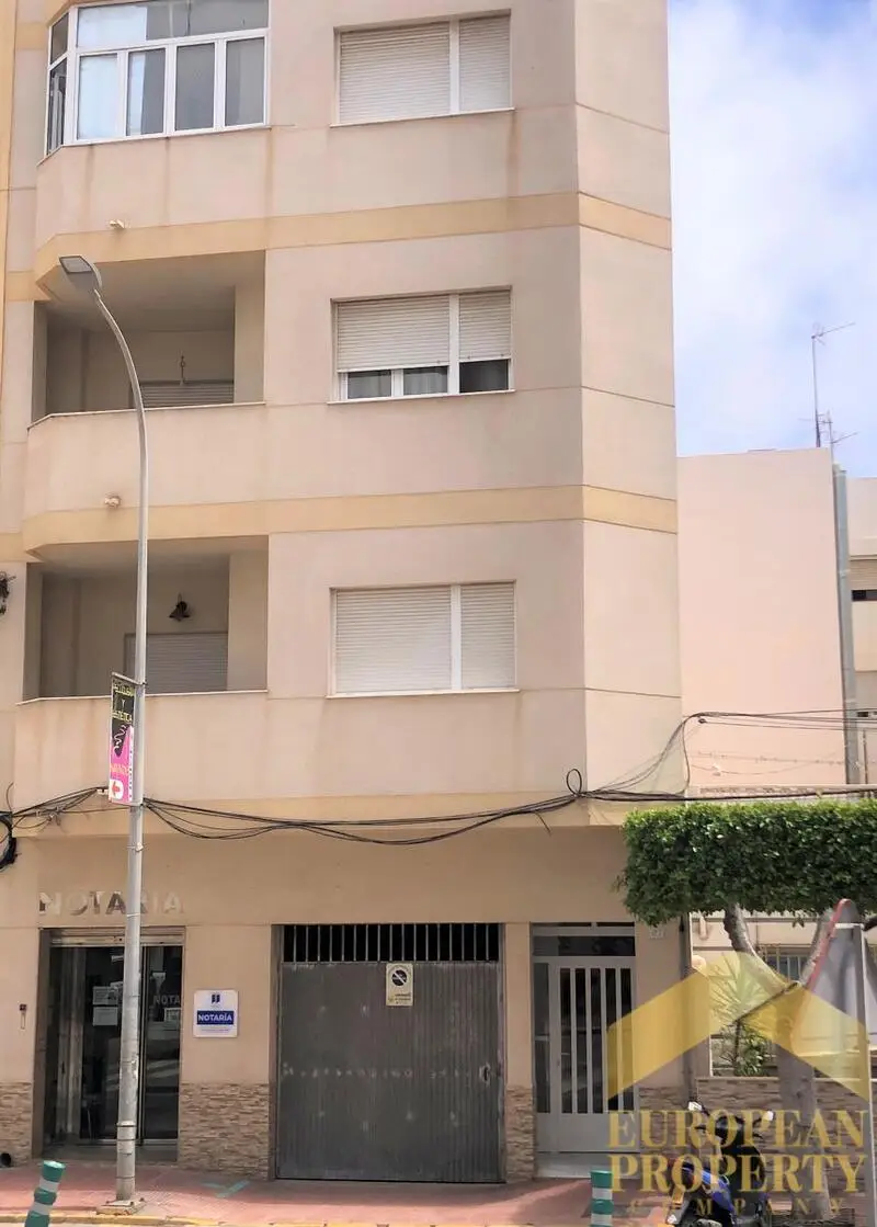 3 Cuarto Local Comercial en venta
Garrucha, Almería