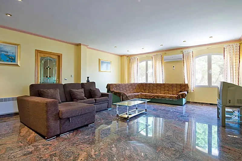 Villa con Piscina en Calpe 8 Dormitorios