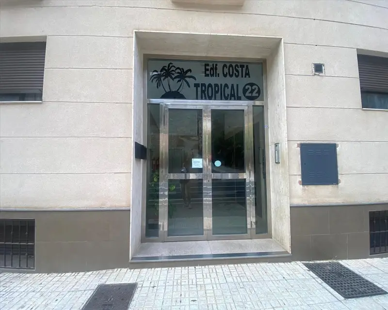 Piso 79m2 4 habitaciones 3 baños Polopos Granada