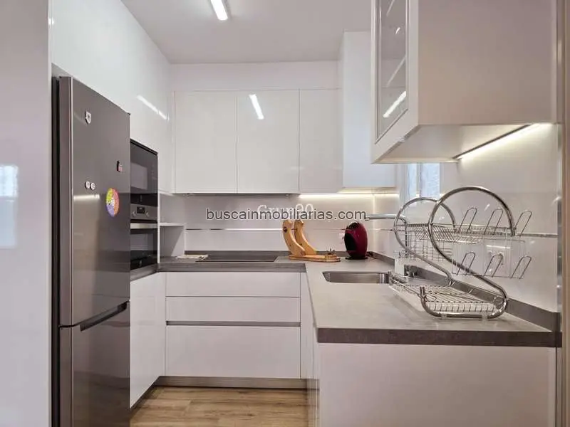 Casa en Planta Baja con 2 Habitaciones en Lleida