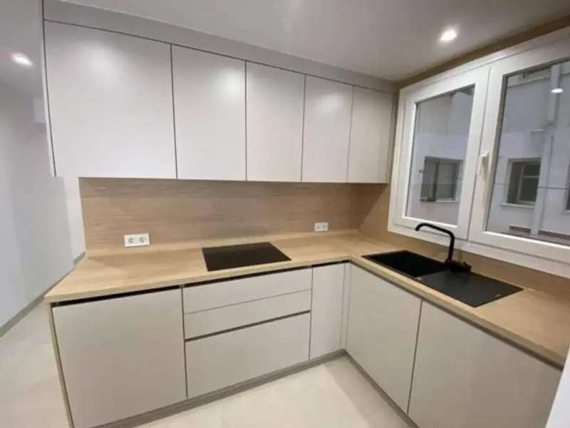 Piso Reformado en Almeria 129m2 3 Dormitorios  A Estrenar