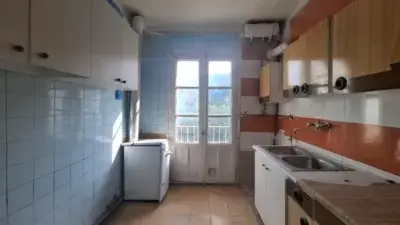 Piso en venta en Calle de Serrablo, cerca de Calle Nuestra Señora del Pilar