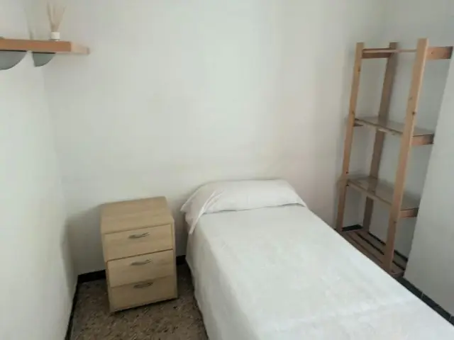 Habitacion Alquiler Murcia Estudiantes Profesionales