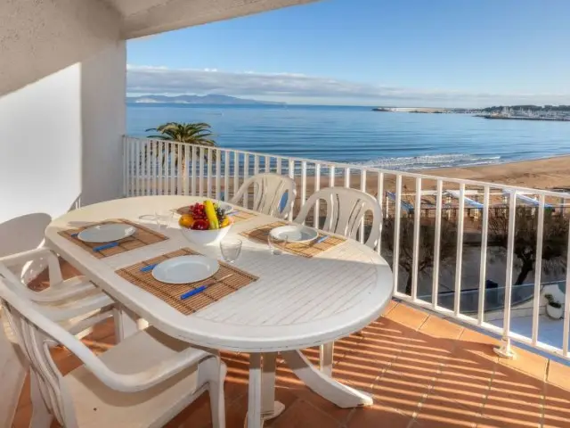 Apartamento 2 Dormitorios L'Escala Playa Cercana