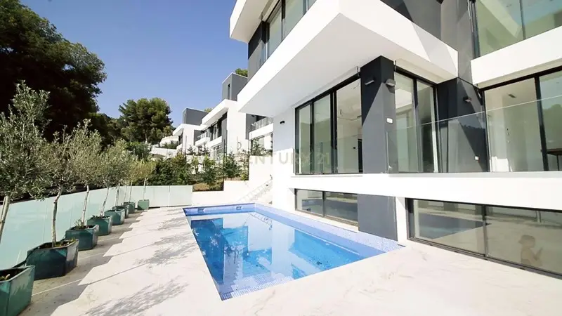 Villa de Lujo en Pinares de San Antón Málaga