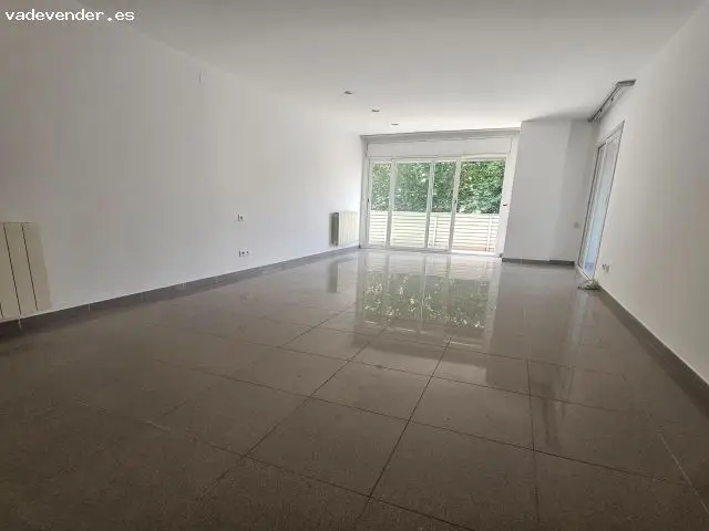 Piso en venta Girona Devesa 97m2 terraza 3 habitaciones