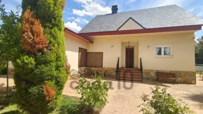 Chalet en venta en Calle de Paysandu, 1084, cerca de Calle de Brasil