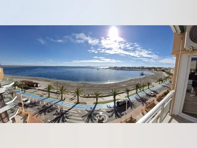 Apartamento en Lo Pagan 3 Dormitorios Frente al Mar
