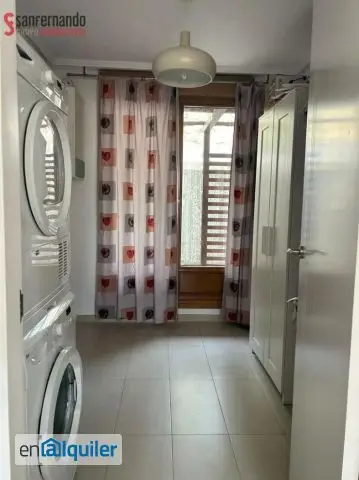 Casa independiente en Vispieres con piscina climatizada y gimnasio