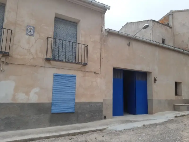 Finca Rustica Sax 100000m2 Vivienda 500m2