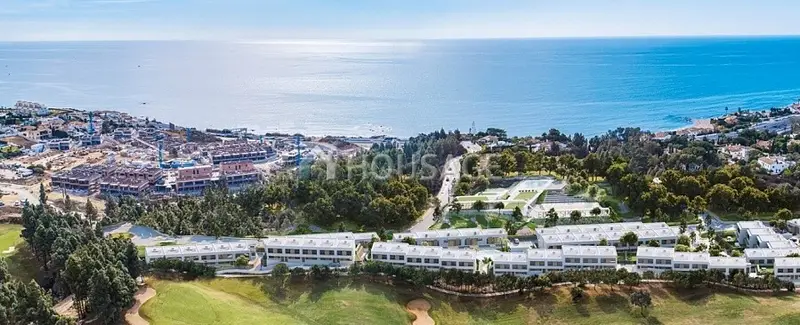 Adosados en Nueva Andalucia con Vistas al Mar y Piscina Privada