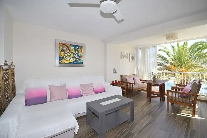 Apartamento 3 Dormitorios en El Perellonet Valencia Cerca de la Playa