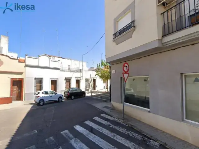 Casa Adosada en Venta Barriada San Jose Sin Posesion