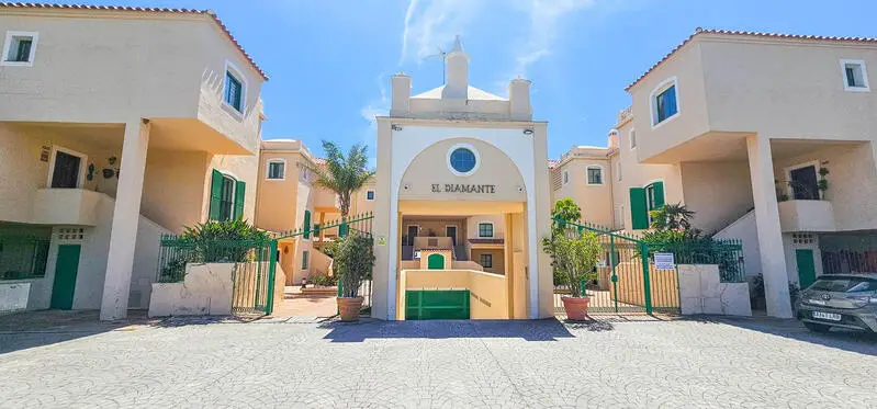 Apartamento en Casares Playa 3 Dormitorios 2 Baños Primera Linea de Playa