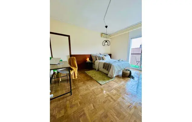 Habitacion 200m2 Barcelona Alquiler 3 12 Meses