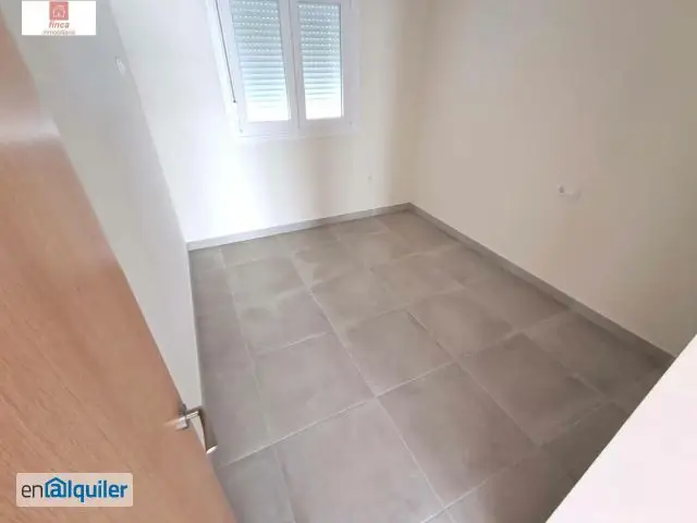 Alquiler Casa 2 Habitaciones Montijo Zona El Parque