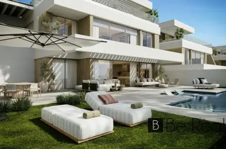 Villas de Lujo en Primera Línea de Playa Costa Tropical