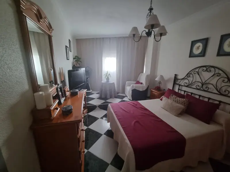 Venta de 2 Casas en Moncayo Algeciras 4 Dormitorios