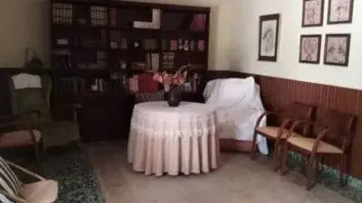 Casa Adosada en Venta en Alcasser 241m2 4 Dormitorios