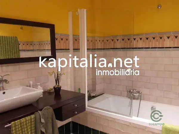 Casa Adosada Moderna en Bufali 160m2 con Garaje y Barbacoa