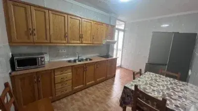 Piso en Venta Centro 140m2 4 Dorm 2 Baños