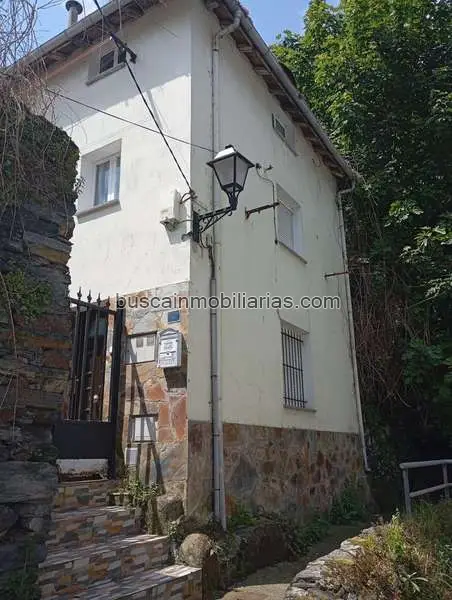 Casa en venta Luarca centro 2 habitaciones