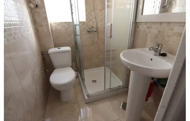 Habitaci
ón 180m
² Madrid Alquiler Larga Temporada