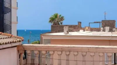 Casa en Venta Palma de Mallorca: Multiples Niveles, Garaje y Apartamento