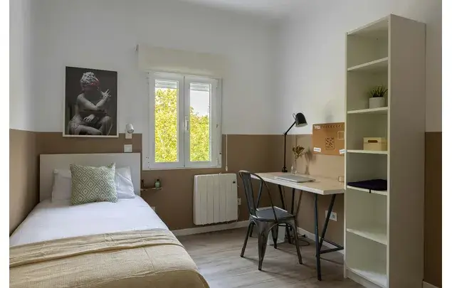 Habitacion 112m2 Getafe Estancia Media Larga