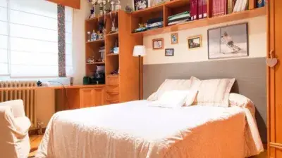 Chalet en Venta en Urbanizacion Las Lomas Zuera