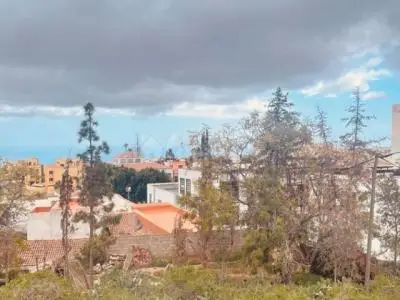 Suelo en Arona con Vistas al Mar Ideal para B&B