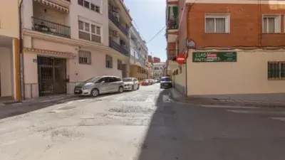 Piso en venta en Maracena centro cerca del metro
