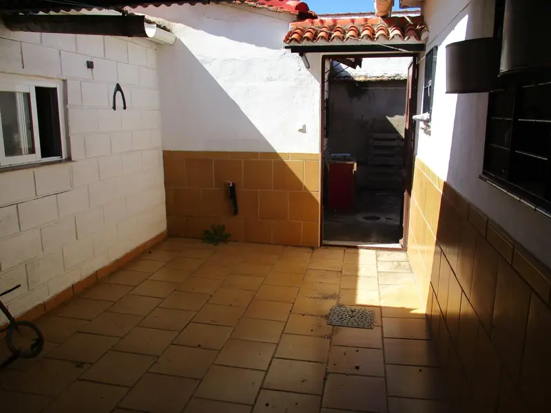 Venta Casa Argamasilla de Calatrava 3 Habitaciones 2 Patios Reformada