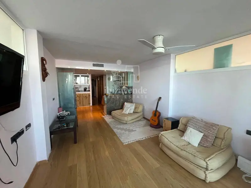 Apartamento en Es Caná con Vistas al Mar - Alquiler Temporal