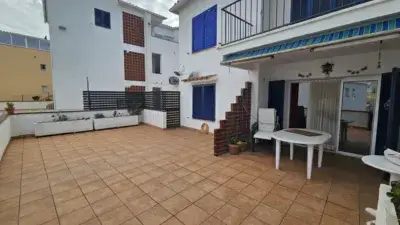 Apartamento en Grifeu a 50m de la Playa