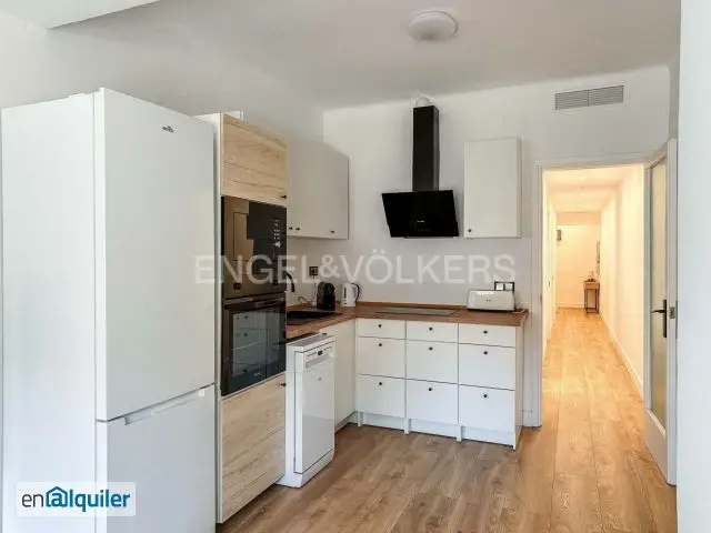 Alquiler piso con 2 habitaciones Eixample