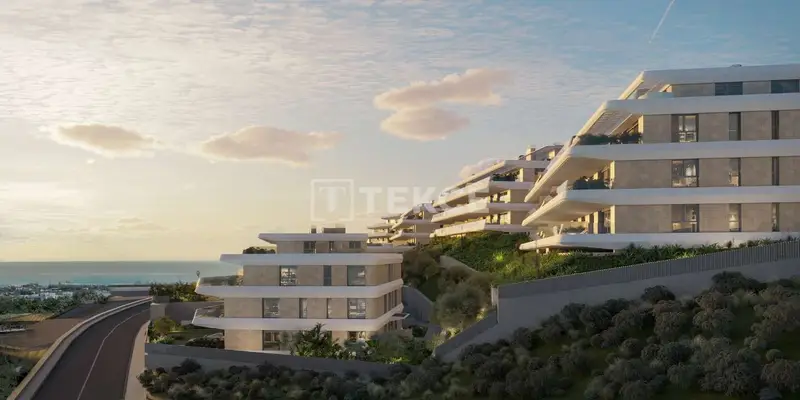 Apartamentos en Estepona con Vistas al Mar y Piscina